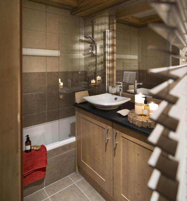 Cgh Residence Boutique Les Chalets De Layssia Samoens Exterior photo